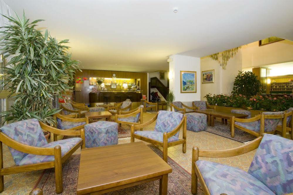 Metropol Hotel 3*